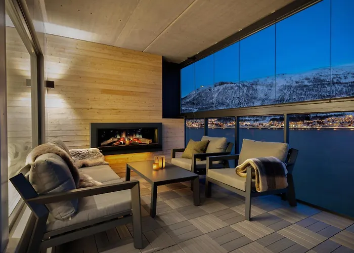 The Luxury Polar View